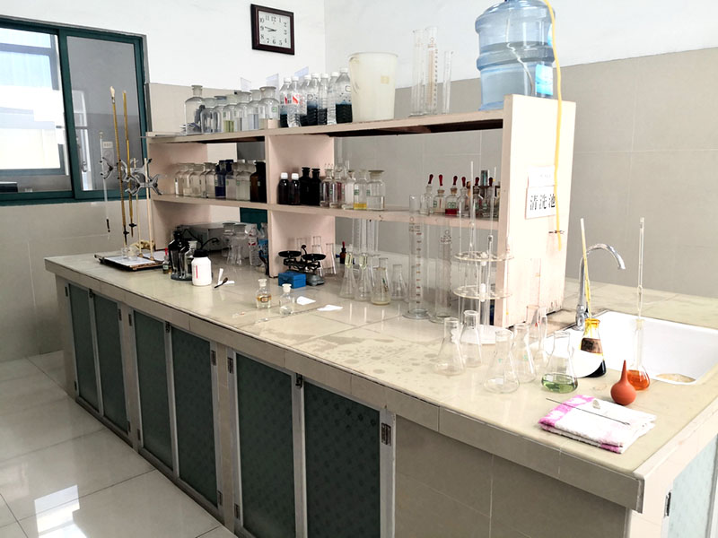 溶液化验-溶液分析化验室.jpg